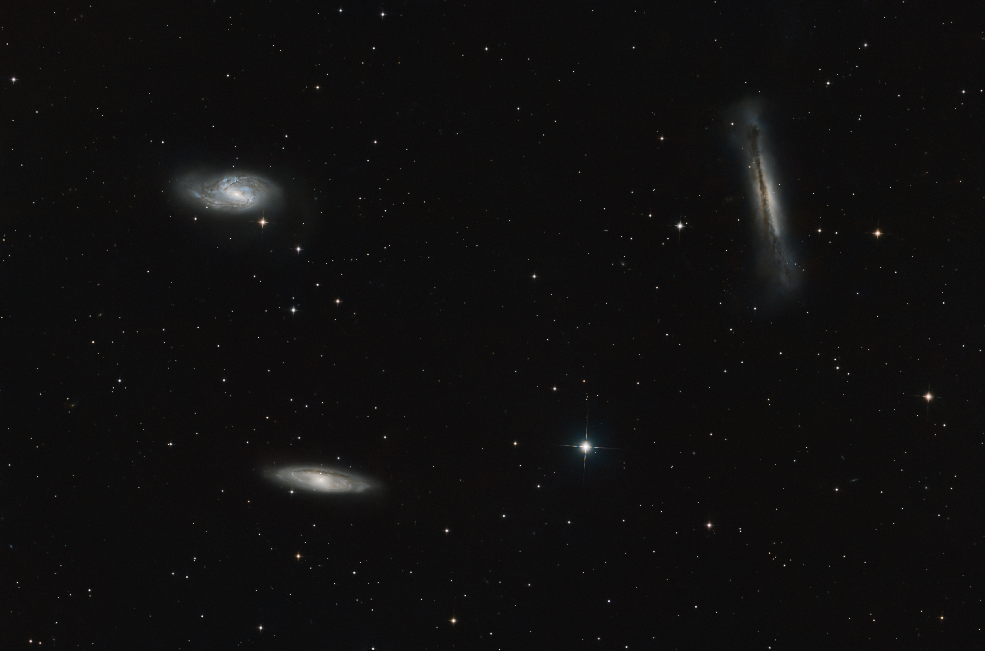 Leo Triplet